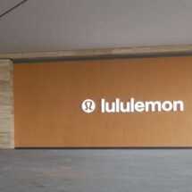Fiscal de Texas investiga a Lululemon por presunto uso de químicos tóxicos PFAS