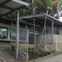 Suspenden a 11 funcionarios de cárcel La Paz tras fiesta con reclusos