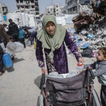 Universidades belgas distinguen a relatora de ONU mientras Gaza enfrenta bloqueo humanitario