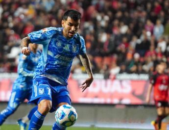 Karim López se declara para el Draft NBA 2026; Tigres y Chivas definen sus compromisos