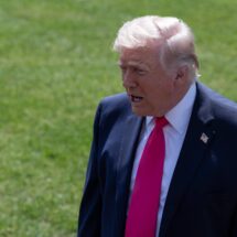 Trump amenaza a Irán con tomar uranio y critica a aliados por falta de apoyo en conflicto