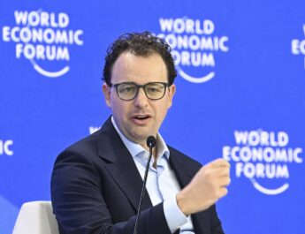 Anthropic alcanza valoración de 965.000 millones de dólares tras ronda de financiación serie H