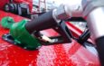 Alto al fuego en Líbano y tensión en Ormuz elevan precio del petróleo a 100 dólares