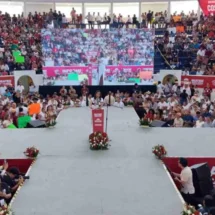 Beatriz Mojica presenta su Segundo Informe Legislativo ante miles de guerrerenses en Acapulco