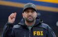 Director del FBI demanda a The Atlantic por 250 millones de dólares por reportaje sobre su consumo de alcohol