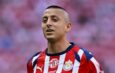 Roberto Alvarado: Trayectoria, títulos y vida personal del mediocampista de Chivas