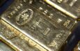 El precio del oro cae por debajo de los 4,000 dólares por onza