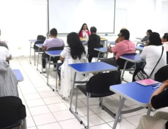 INE aplica examen de conocimientos a más de 11 mil aspirantes al SPEN