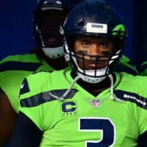 Russell Wilson anuncia su retiro de la NFL tras 14 temporadas