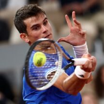 Rafa Jódar se retira del torneo de Queen’s por dolor abdominal