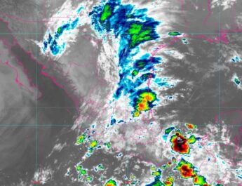 Activan alertas por lluvias en CDMX y suspenden clases en Puebla