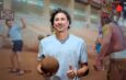 Memo Ochoa juega pelota maya en Xcaret tras anunciar su retiro
