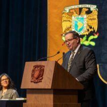 Críticas a Leonardo Lomelí por la crisis de admisión y cancelación de exámenes en la UNAM