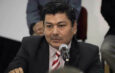 Columna critica al gobierno de Morena por paternalismo y control de medios